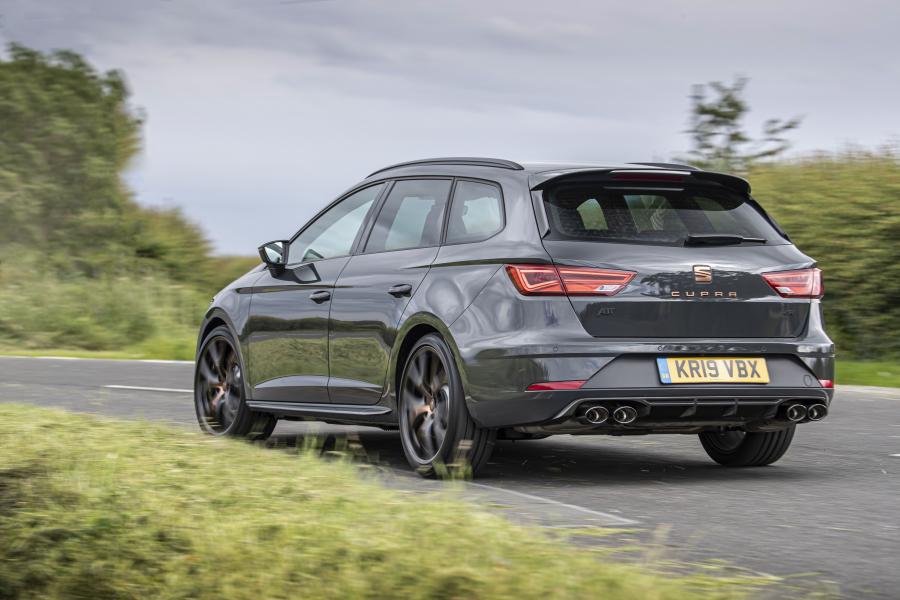  Seat Leon Cupra R ST (5F) 2019 года  (UK) (фото 10 из 40)